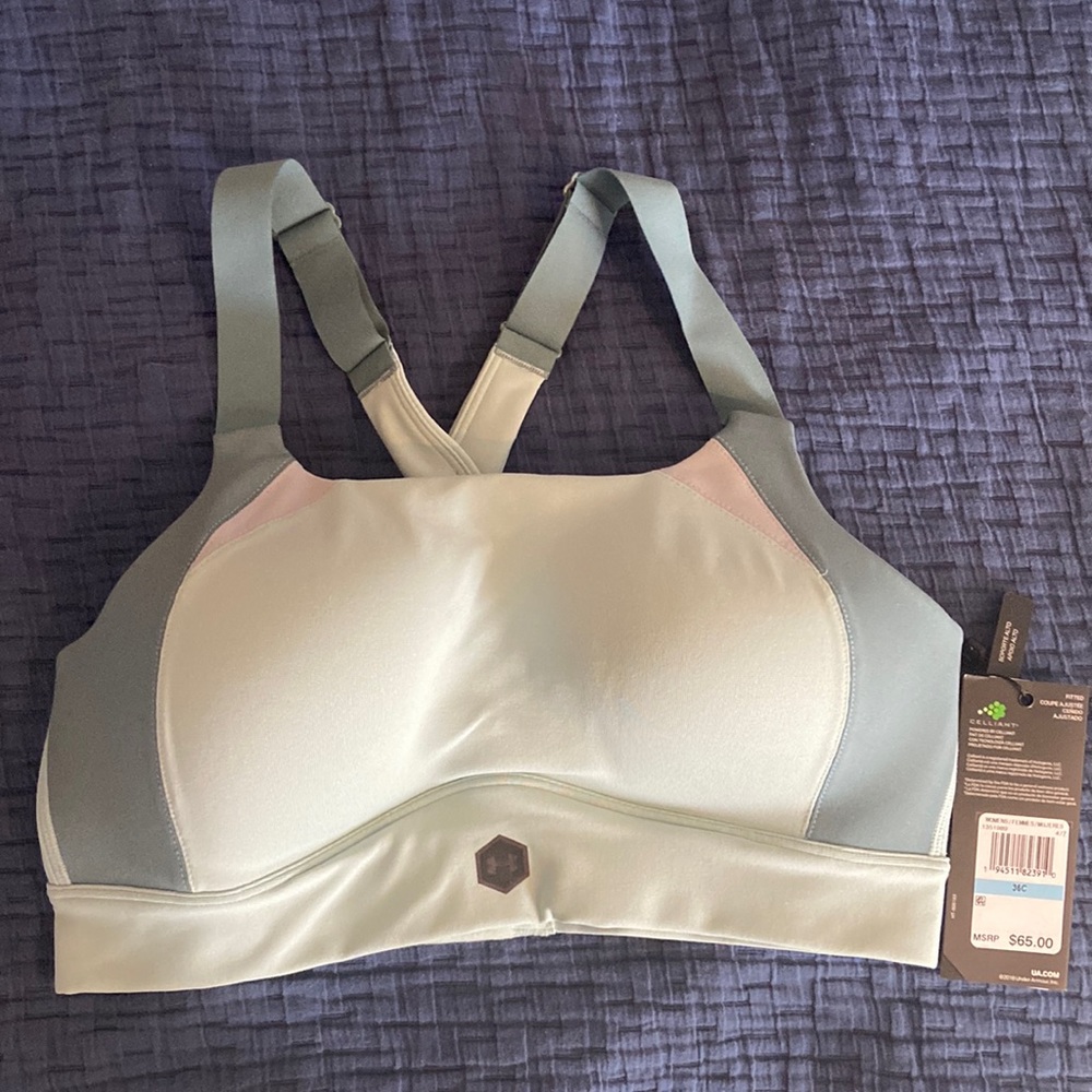 NWT Under Armour Rush High Sports Bra